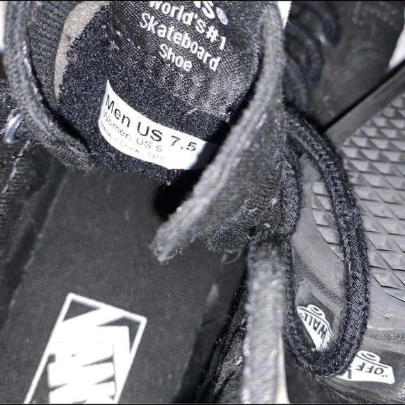 SOLD - Picture 3 of 4